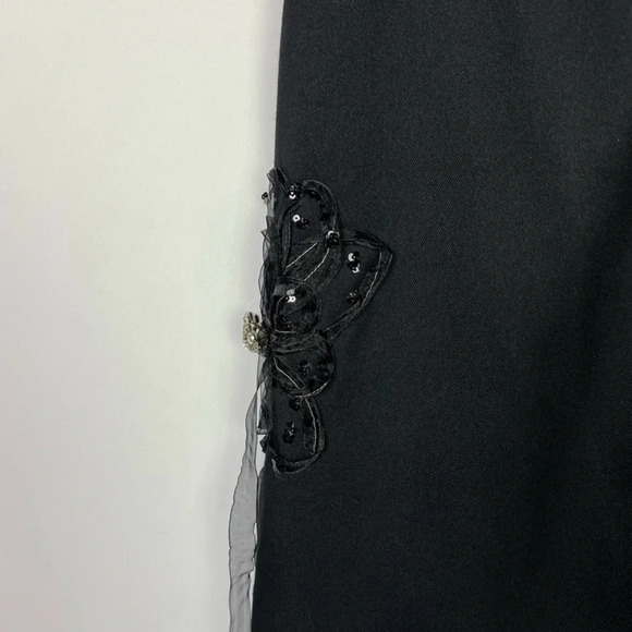 Ruth by Anthropologie skirt with ribbon appliqué flowers - size 4 - Picture 5 of 15